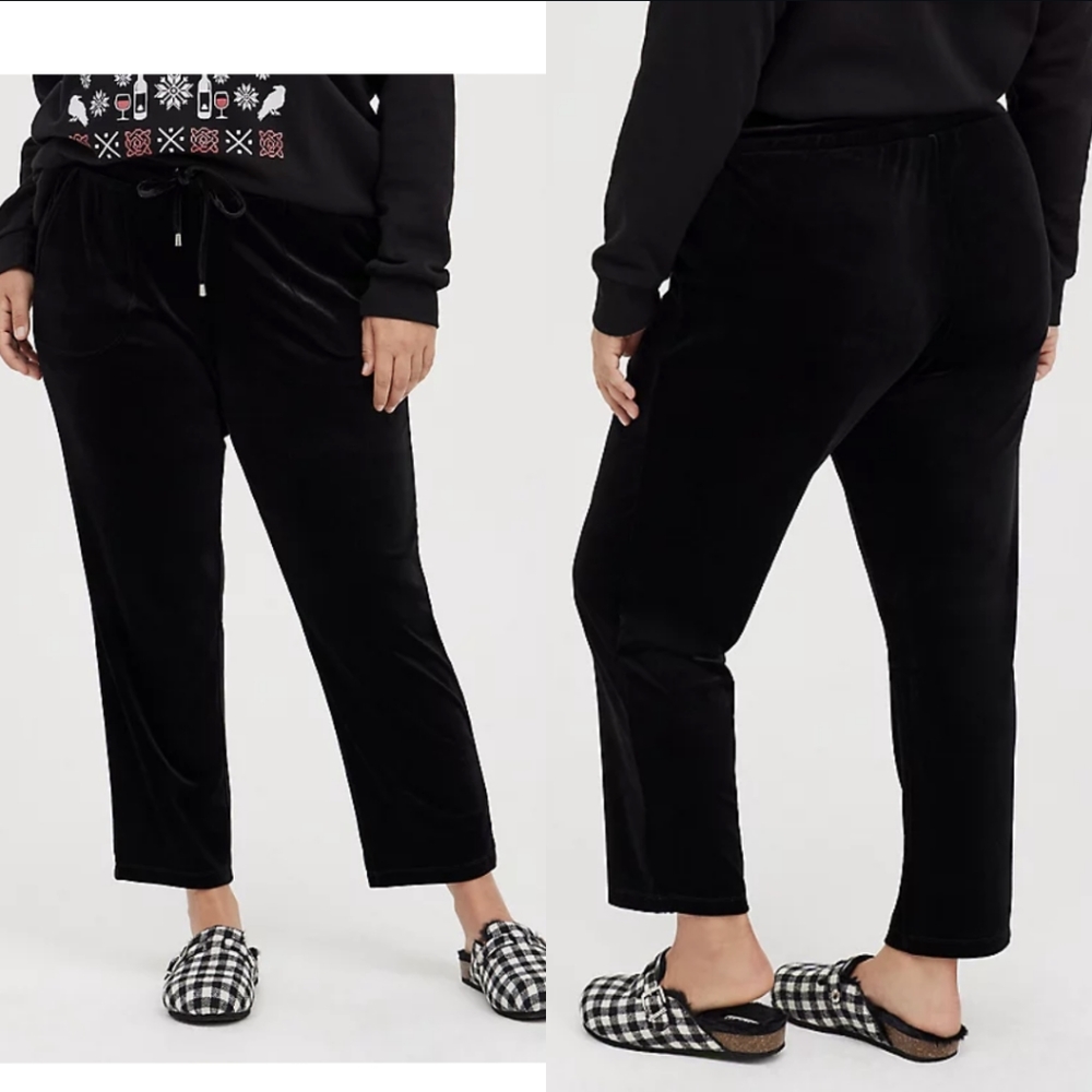 Torrid Relaxed Tapered Velvet High Rise Pant
